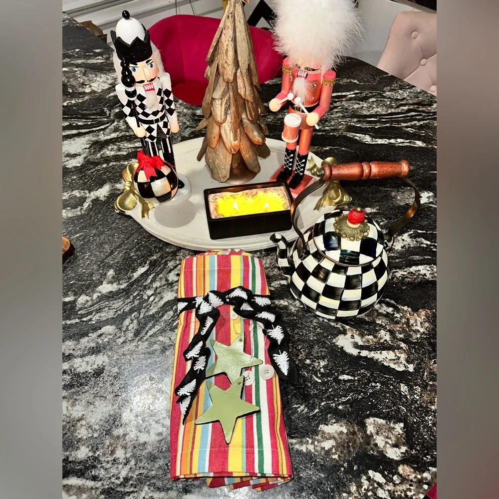 🎄Ready To Gift Danica Artisan Made In India Country Style Striped Dinner Mats.🎄
